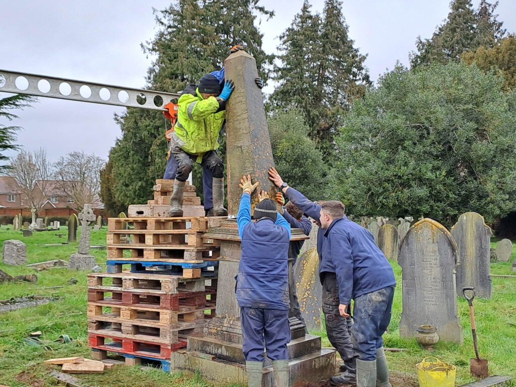 Randle Obelisk